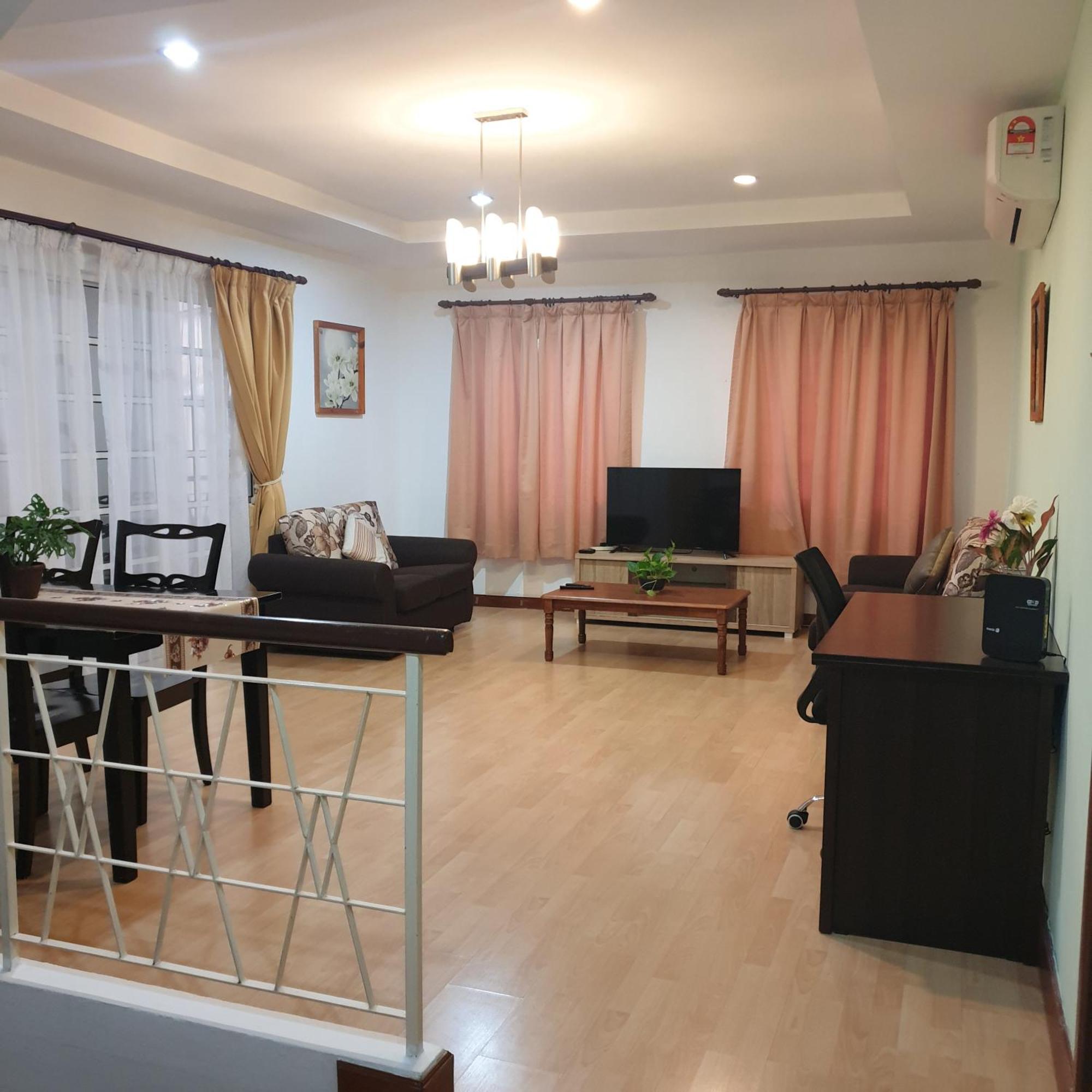 Отель 5 Twenty @ Ampang Hilir Куала-Лумпур Экстерьер фото